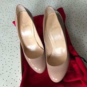 Christian Louboutin nude pumps (Size 6.5)